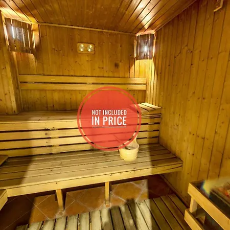 In Belvedere Holiday Club F403 Апартаменти *